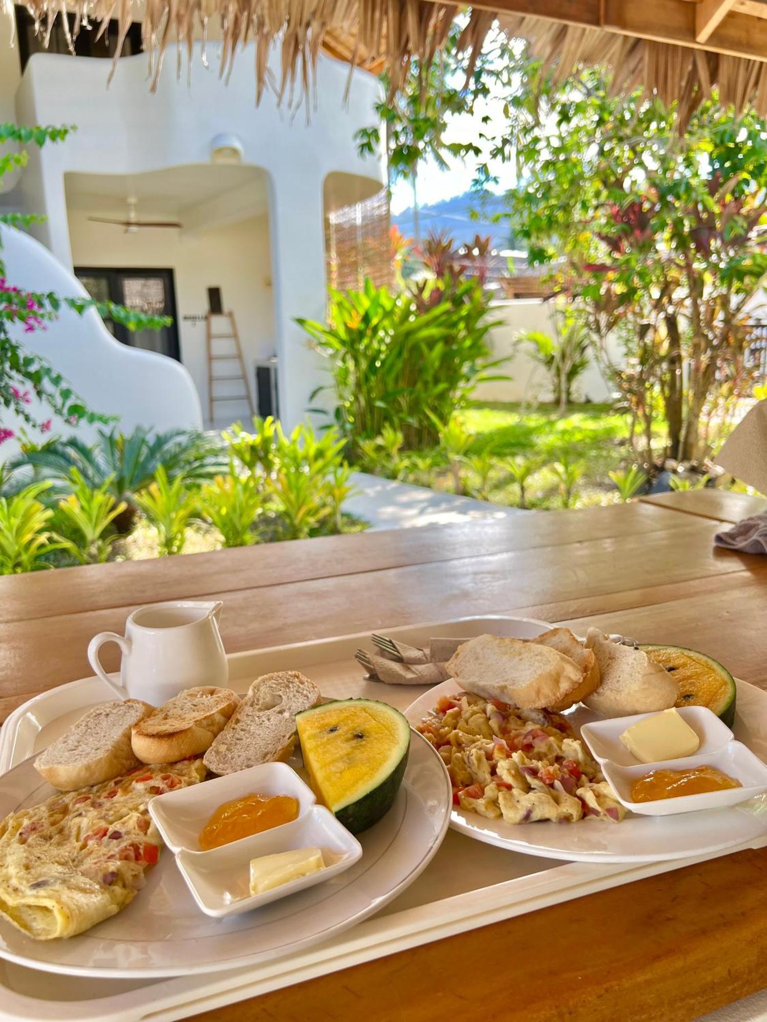 Parrots Boutique Resort San Vicente  Ngoại thất bức ảnh
